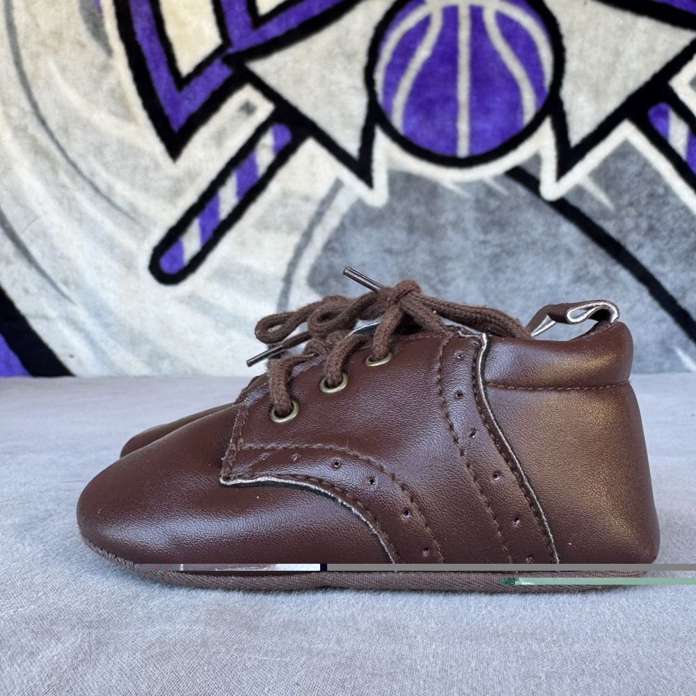 Size 4c - LUCKY BRAND Baby Boy's 6-9 Months Soft Brown Crib Shoes